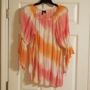 **SOLD**  NWOT New Directions tunic sz Xl